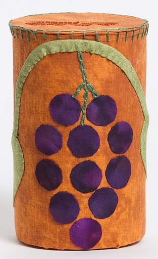 freundbox Nora Freund
"Grape Cluster"
