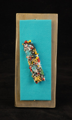 Honey Mitchell
"Joyous Mezuzah"